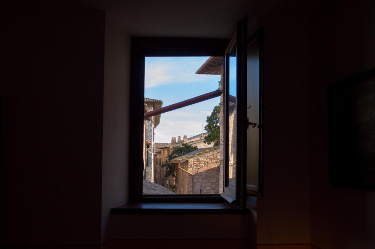 Apartamento Il Vicolo De Ascesi Asís Exterior foto